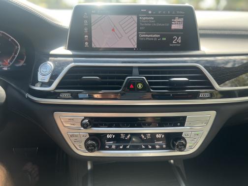 2021 BMW 750 i xDrive