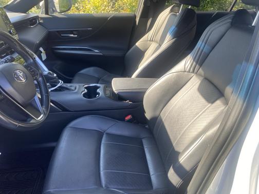 2021 Toyota Venza XLE