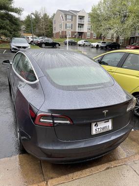 Photo 2 of 3 of 2020 Tesla Model 3 Standard Range Plus