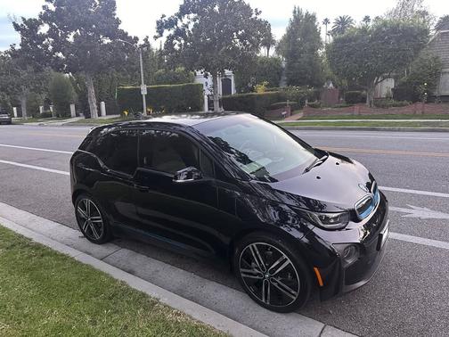 2016 BMW i3 Base w/Range Extender