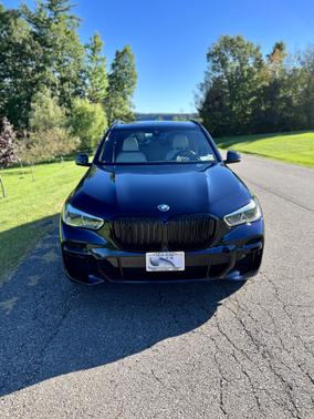 Photo 1 of 12 of 2022 BMW X5 PHEV xDrive45e