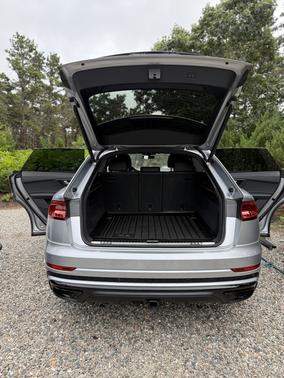 2021 Audi Q8 55 Premium Plus