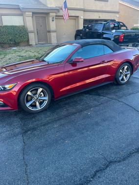 2015 Ford Mustang EcoBoost Premium