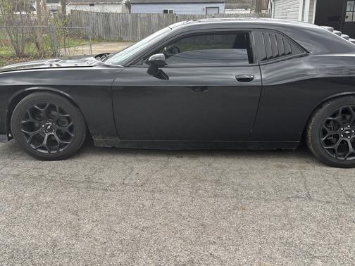 2014 Dodge Challenger SXT