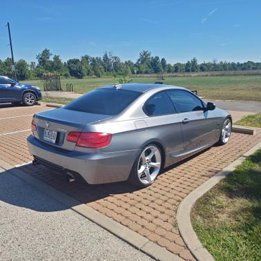 2012 BMW 335 i