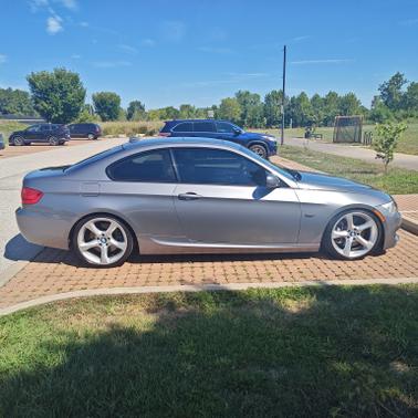 2012 BMW 335 i