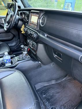 Black 2020 Jeep Wrangler Unlimited Sahara