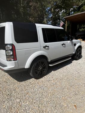White 2016 Land Rover LR4 HSE Silver Edition
