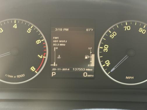 White 2016 Land Rover LR4 HSE Silver Edition