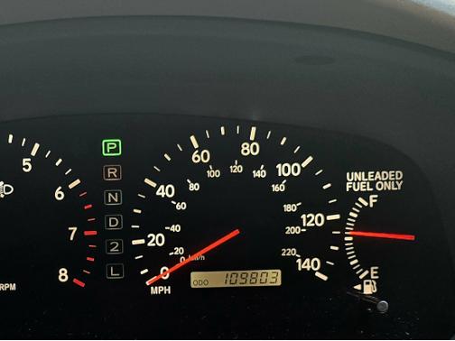 2000 Lexus ES 300 Base