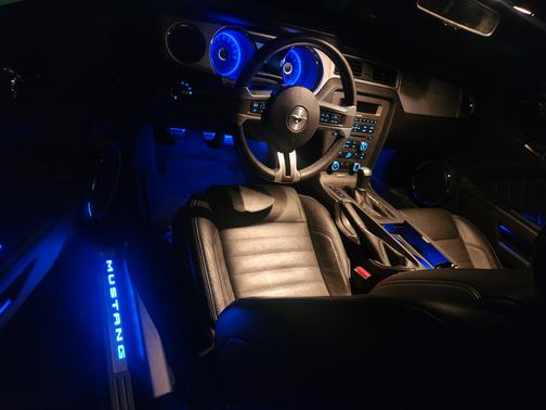 2014 Ford Mustang V6 Premium