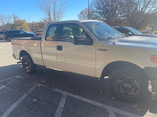 2009 Ford F-150 XL SuperCab