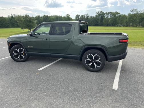 2022 Rivian R1T Adventure Package