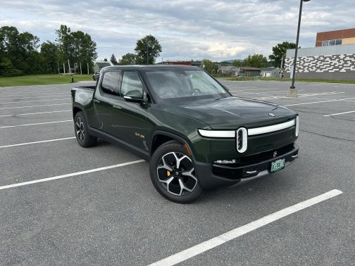 2022 Rivian R1T Adventure Package