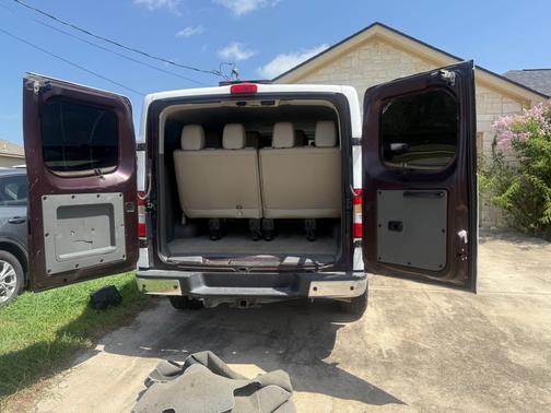 2015 Nissan NV Passenger NV3500 HD SL V8