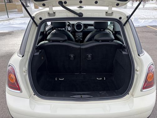 2009 MINI Cooper Base