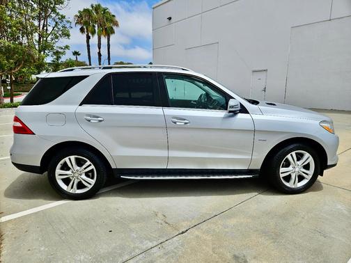 Silver 2012 Mercedes-Benz M-Class ML 350 4MATIC