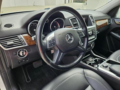 Silver 2012 Mercedes-Benz M-Class ML 350 4MATIC