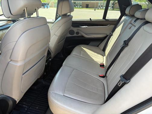 White 2017 BMW X5 xDrive35i