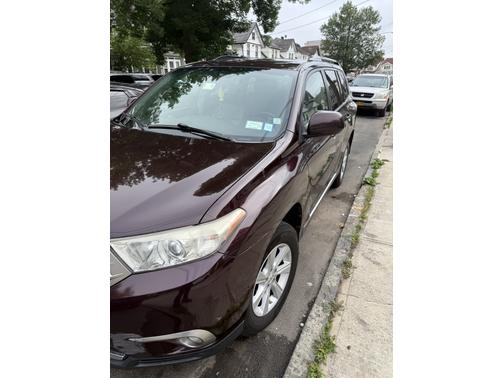 2012 Toyota Highlander SE