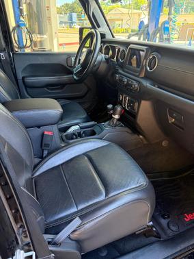 Black 2018 Jeep Wrangler Unlimited Sahara