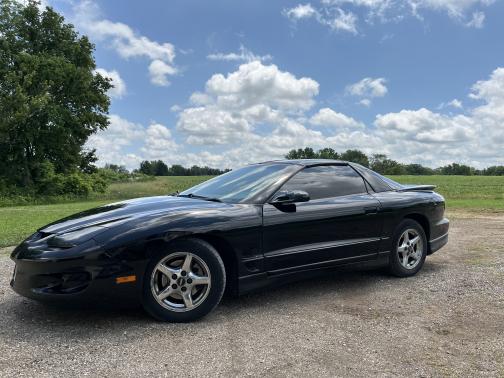 2002 Pontiac Firebird Base