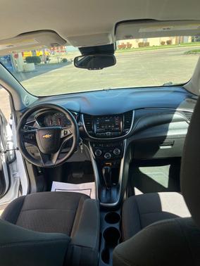 White 2021 Chevrolet Trax LS