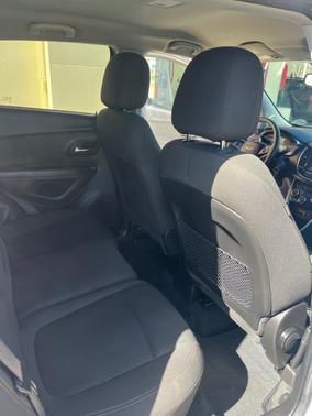 White 2021 Chevrolet Trax LS