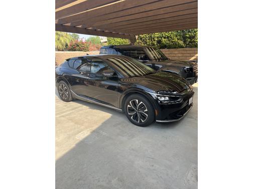 2022 Kia EV6 Wind