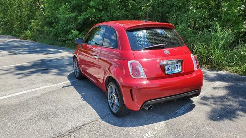 Red 2018 FIAT 500 Pop