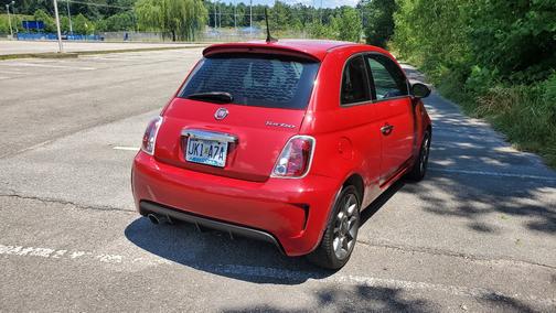 Red 2018 FIAT 500 Pop