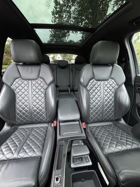 2021 Audi SQ5 3.0T Premium Plus