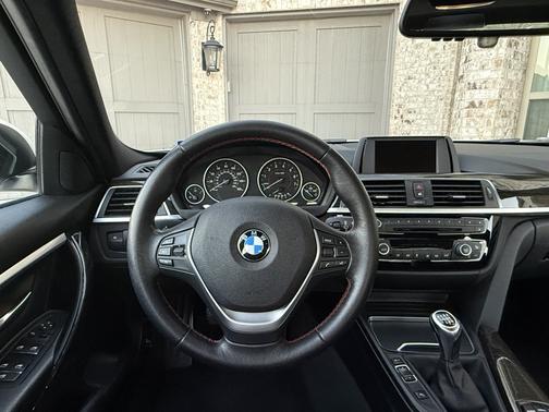 2016 BMW 328 i