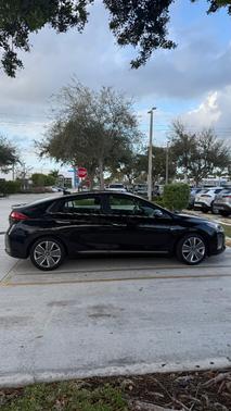 2018 Hyundai IONIQ Hybrid Limited