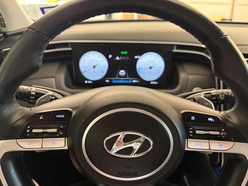 Gray 2023 Hyundai TUCSON Limited