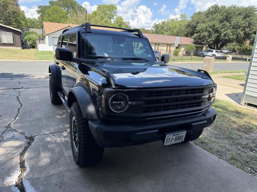 2023 Ford Bronco Base Advanced