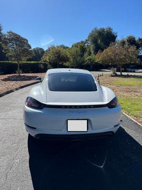 White 2019 Porsche 718 Cayman 718 Cayman