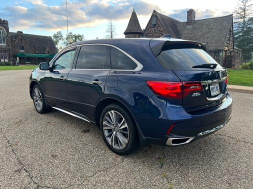 2018 Acura MDX 3.5L w/Technology Package