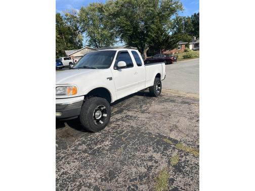 1999 Ford F-150 XL SuperCab