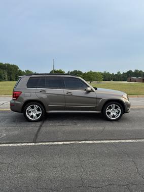 Beige 2013 Mercedes-Benz GLK-Class GLK 350
