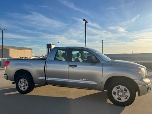 2011 Toyota Tundra Grade