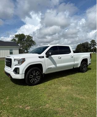 White 2020 GMC Sierra 1500 AT4