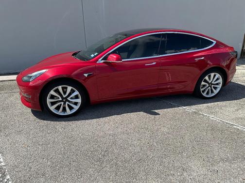 Red 2019 Tesla Model 3 Long Range