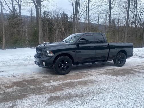 Black 2017 RAM 1500 Tradesman/Express