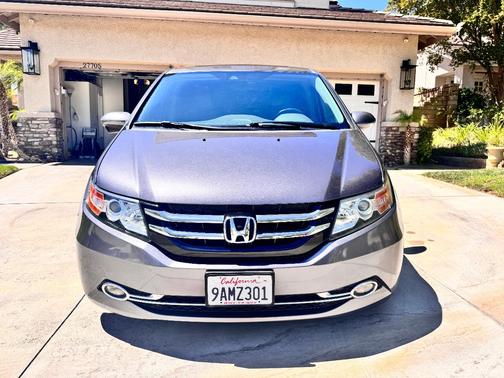 Gray 2015 Honda Odyssey EX-L