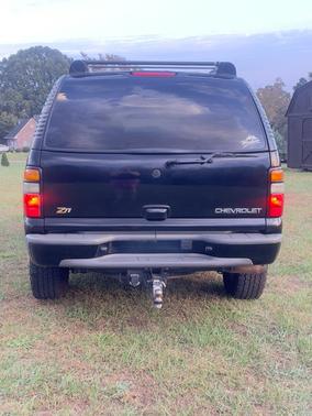 Black 2004 Chevrolet Tahoe Z71