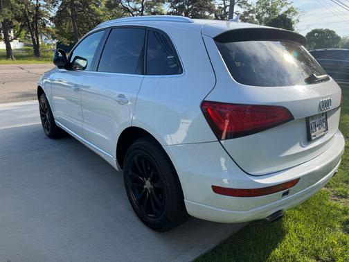 White 2014 Audi Q5 2.0T Premium Plus