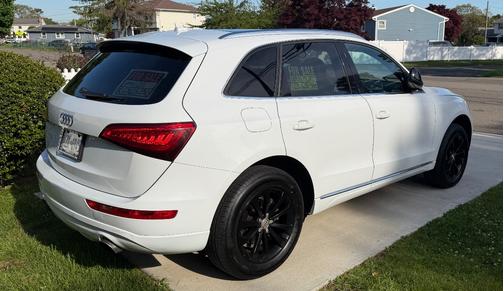 White 2014 Audi Q5 2.0T Premium Plus