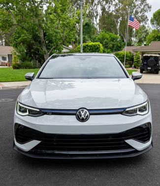 White 2024 Volkswagen Golf R 2.0T DSG