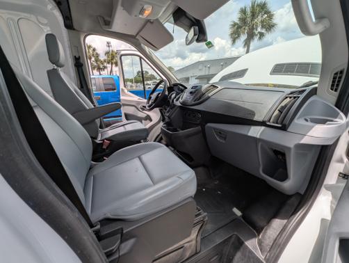 2018 Ford Transit-250 Base